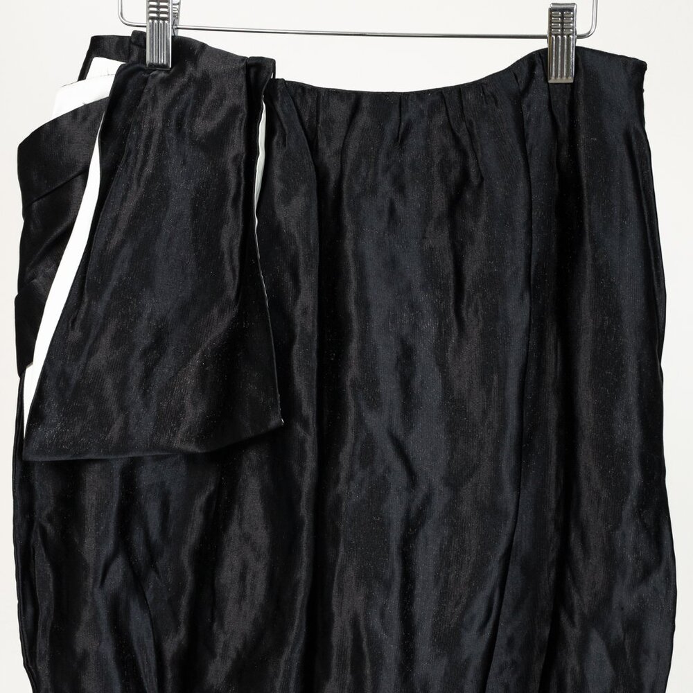 Prada 2009 Black Large Satin Bow Skirt - Picture 2 of 12